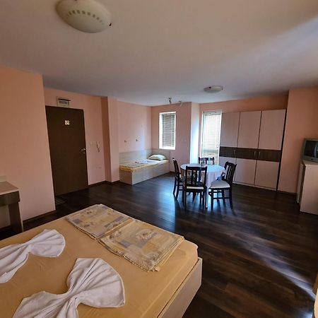 Къща За Гости Яневи Ravda Quarto foto
